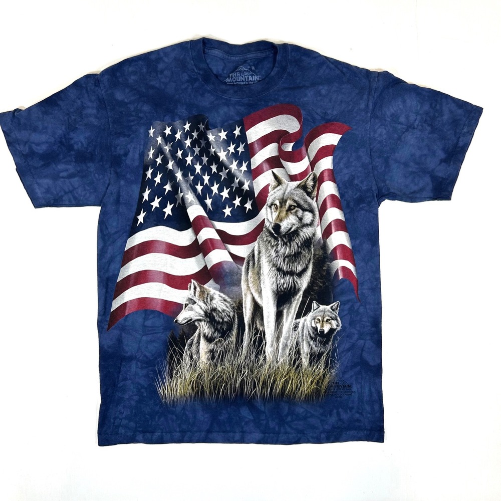The Mountain Wolf American Flag Tie Dye Graphic T-Shirt Navy Blue Mens Medium